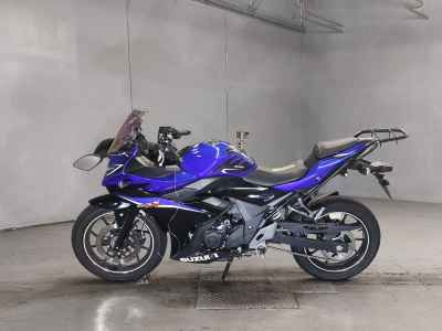 Suzuki GSX250R