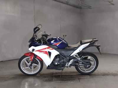 Honda CBR250R