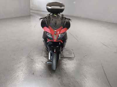 Aprilia ｱﾌﾟﾘﾘｱ SR Max 125