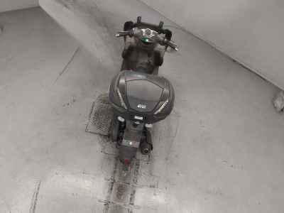 Aprilia ｱﾌﾟﾘﾘｱ SR Max 125