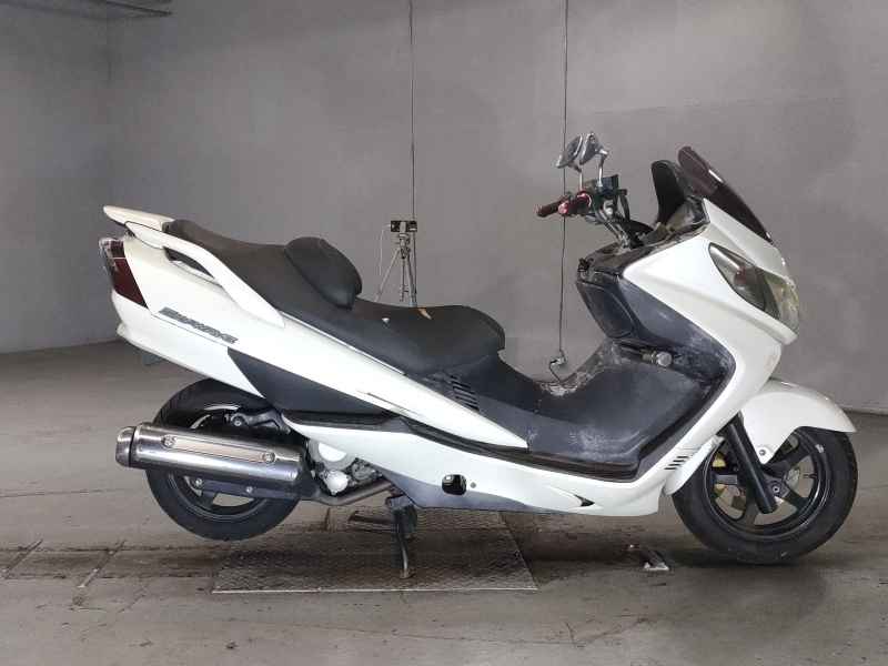Suzuki Skywave 250S