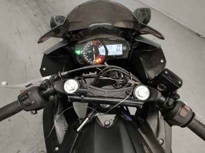 Yamaha YZF-R25