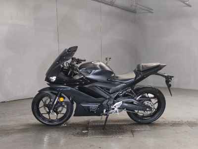 Yamaha YZF-R25