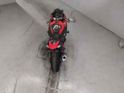 Suzuki GSX-R1000 2015