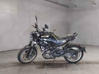 Husqvarna Svartpilen 401 2019