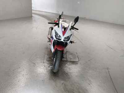 Honda CBR250R