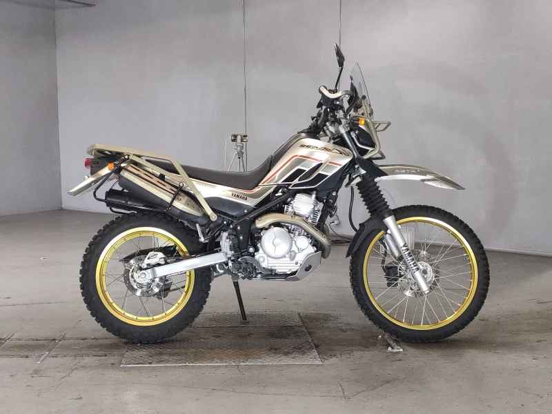 Yamaha XT250 Serow