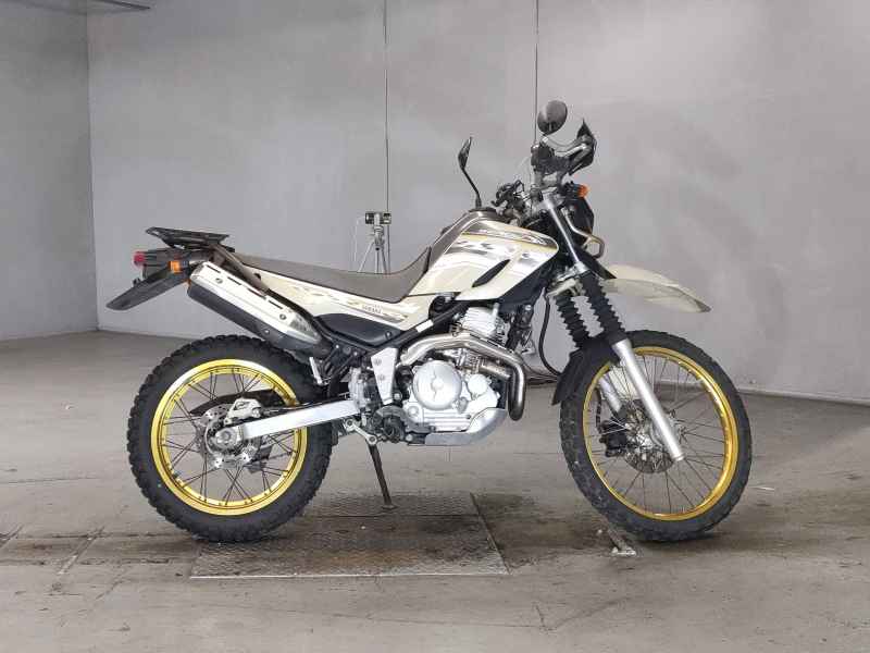 Yamaha XT250 Serow