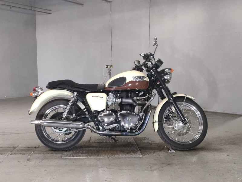 Triumph Bonneville T100 2011