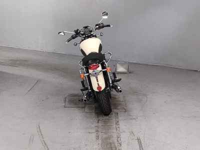 Triumph Bonneville T100 2011