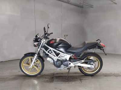 Honda VTR250 2011