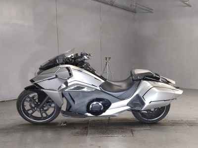 Honda NM4 Vultus 2015