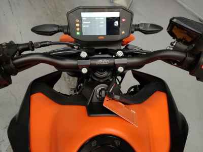 KTM 890 Duke 2023
