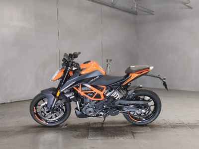 KTM 390 Duke 2023