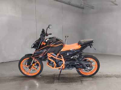 KTM 390 Duke 2024