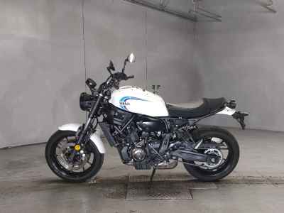 Yamaha XSR700 2022