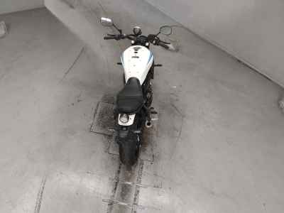 Yamaha XSR700 2022
