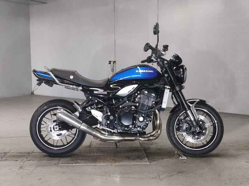 Kawasaki Z900RS 2024