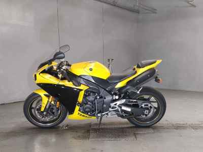 Yamaha YZF-R1 2011