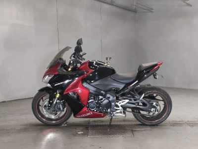 Suzuki GSX-S1000F 2016