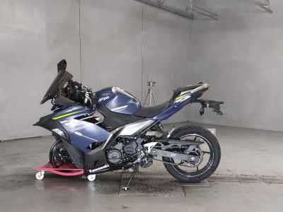 Kawasaki Ninja 400 2023