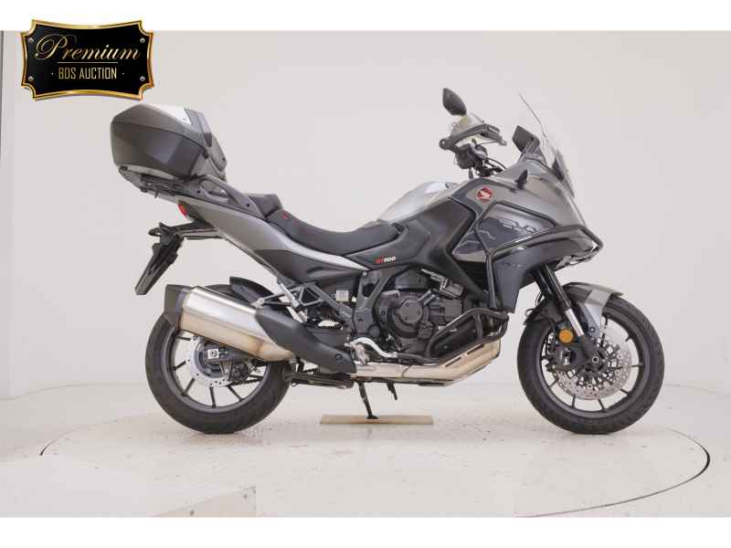 Honda NT1100 2023