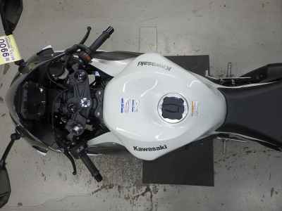 Kawasaki Ninja ZX-6R 2025