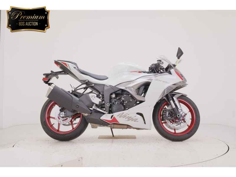 Kawasaki Ninja ZX-6R 2025