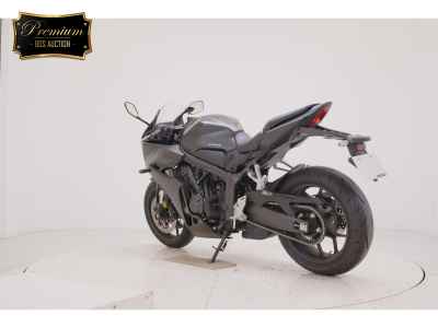 Honda CBR650R 2025
