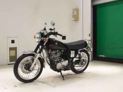 Yamaha SR400 2019