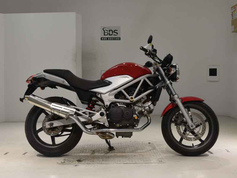 Honda VTR250 2009