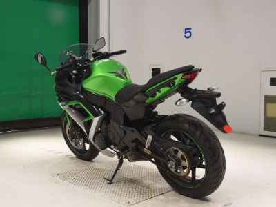 Kawasaki Ninja 400 2015