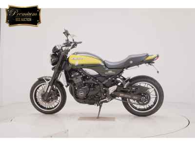 Kawasaki Z900RS 2024