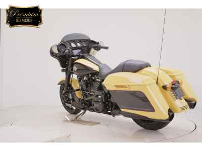 Harley-Davidson Street Glide FLHXS1870 2023
