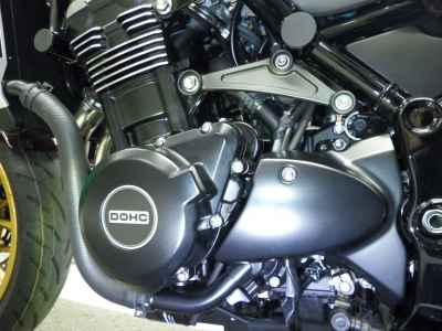 Kawasaki Z900RS 2022