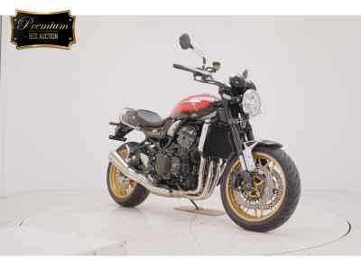 Kawasaki Z900RS 2022