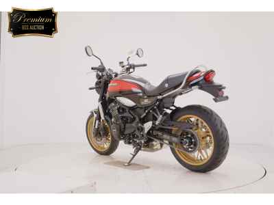 Kawasaki Z900RS 2022