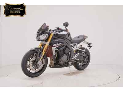 Triumph Speed Triple 1200 RS 2021