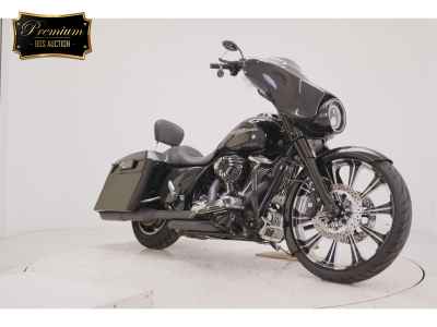 Harley-Davidson Street Glide FLHX1690 2013