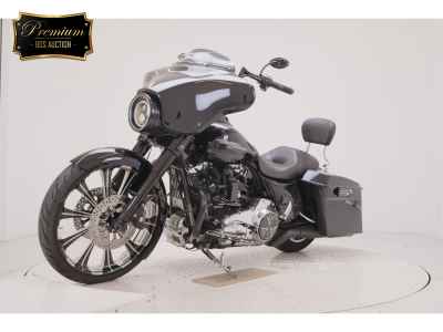 Harley-Davidson Street Glide FLHX1690 2013