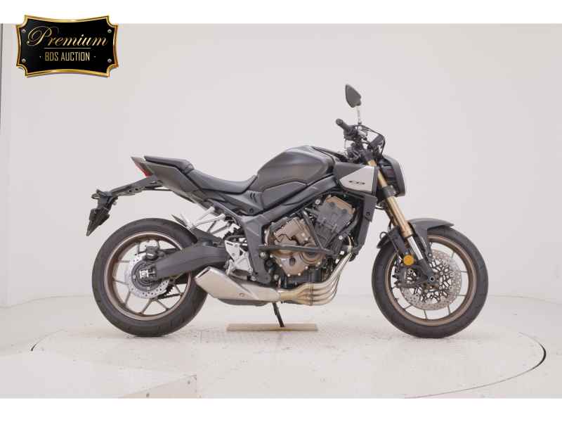 Honda CB650R E-Clutch 2024