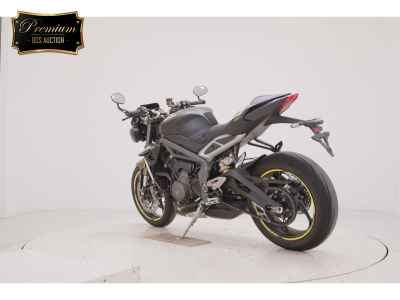 Triumph Street Triple RS 2022