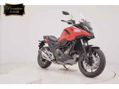 Honda NC750X DCT 2025