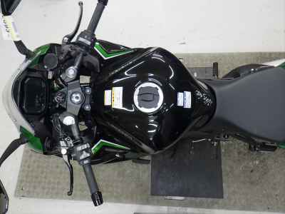 Kawasaki Ninja 1000SX 2023