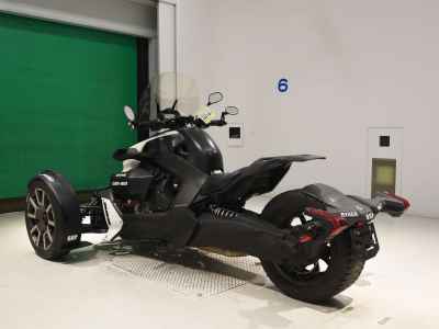 Can-Am Ryker 900 2020