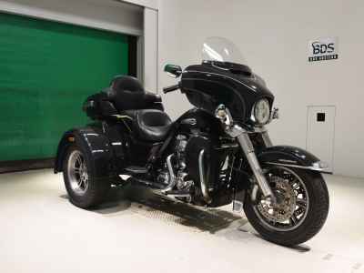 Harley-Davidson Electra Glide FLHTCU1690 Trike 2014