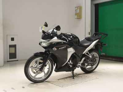 Honda CBR250R 2011