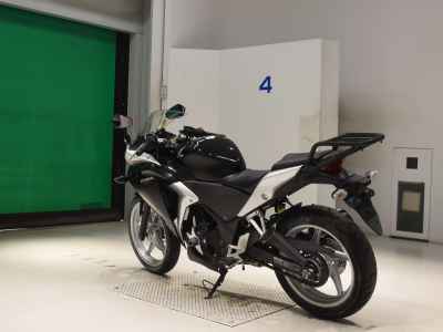 Honda CBR250R 2011