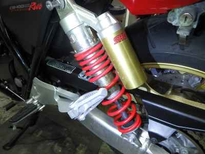 Honda CB400SFV Boldor 2012