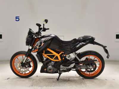 KTM 250 Duke 2015